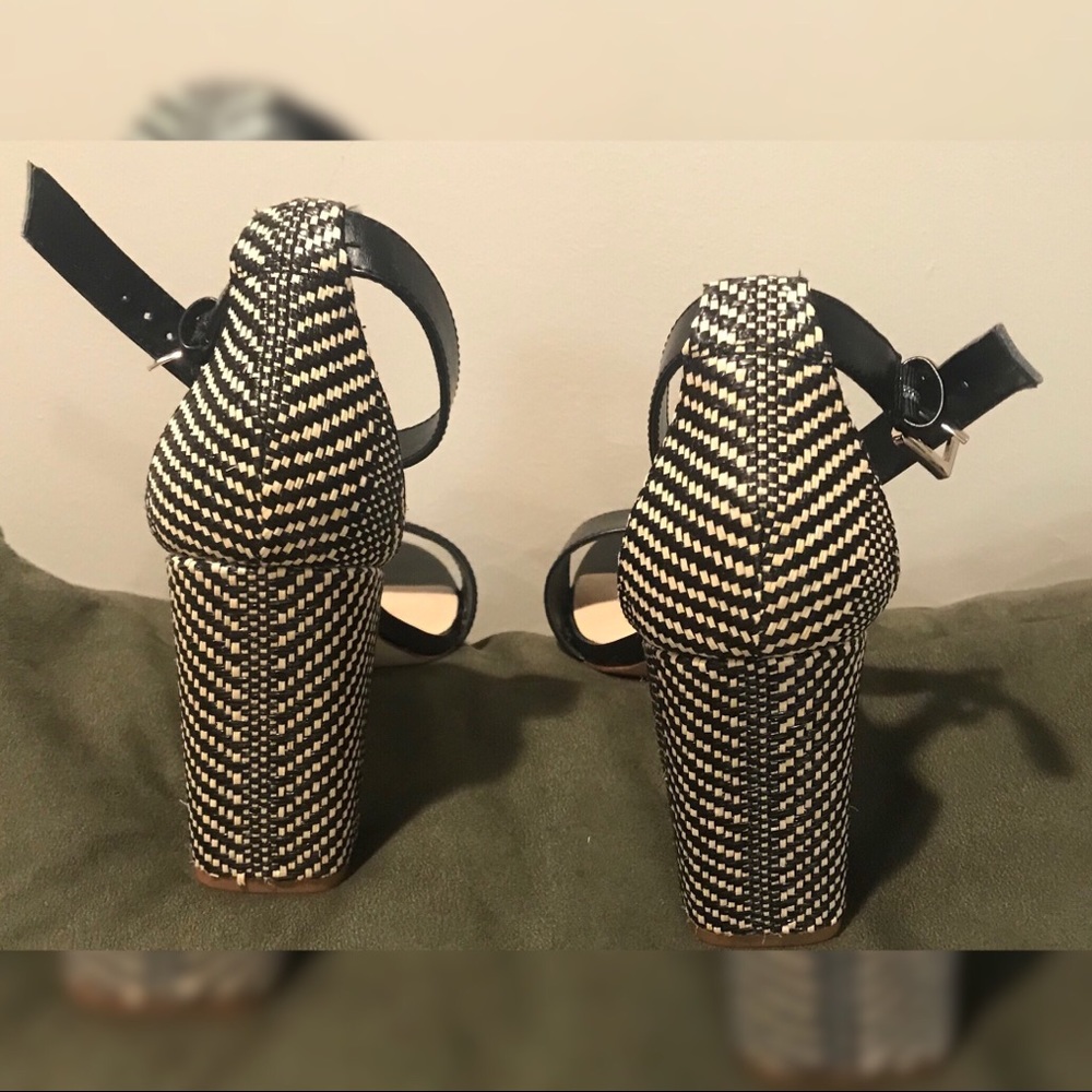 Open High Heels. - Picture 3 of 5